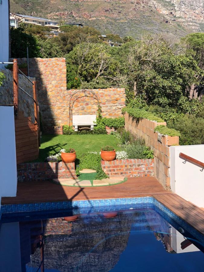 Camps Bay Blue Self-Catering Studios Kapstaden Eksteriør billede